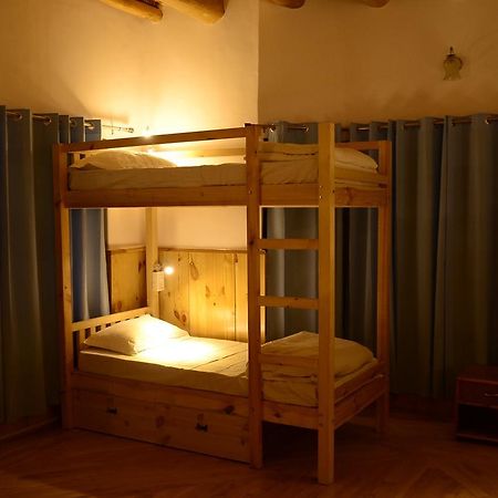 Raybo Hostel Leh Eksteriør bilde