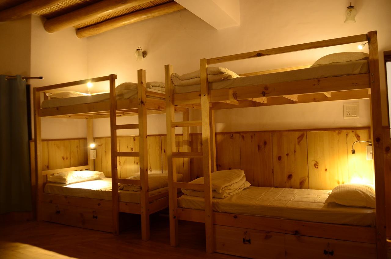 Raybo Hostel Leh Eksteriør bilde